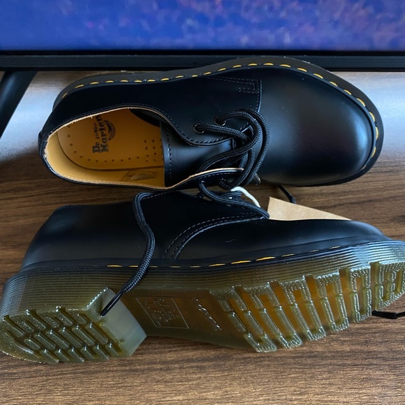 1461 SMOOTH LEATHER OXFORD SHOES - Picture 3 of 3